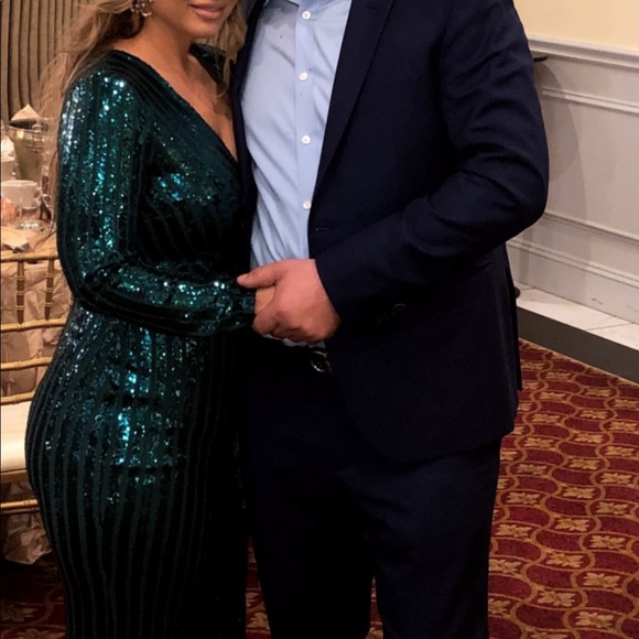 Dress - Picture 2 of 3